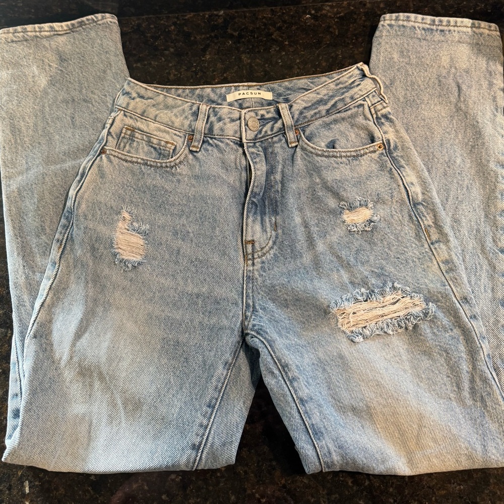 PacSun Distressed Straight Leg Mom Jeans